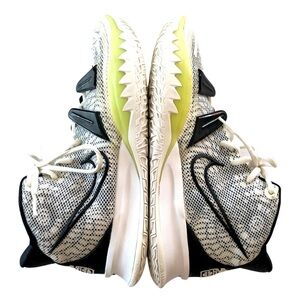 Nike Kyrie 7 EP 'Brooklyn Beats'